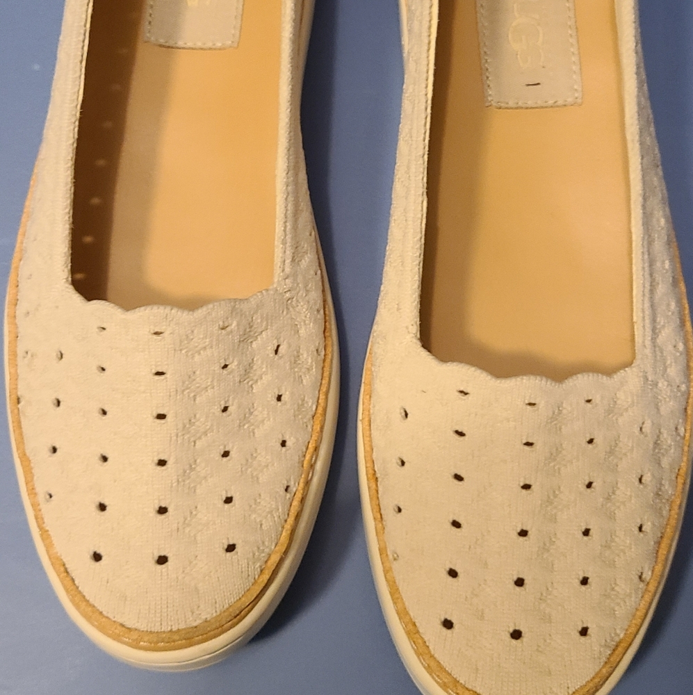 Ugg shoes